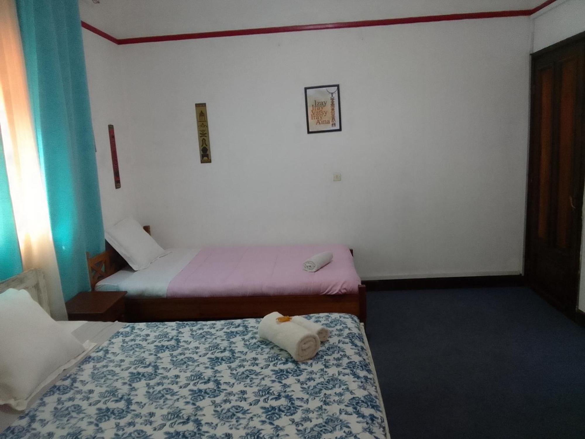 Radama Hotel Антананариву Экстерьер фото